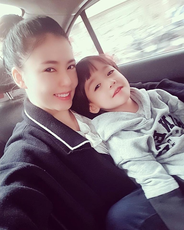 Ngọc Hiền Doremi: từng bị chém nhầm phải ngồi xe lăn, chồng bỏ việc chăm con tự kỷ - 4 Ngọc Hiền Doremi: từng bị chém nhầm phải ngồi xe lăn, chồng bỏ việc chăm con tự kỷ - 4