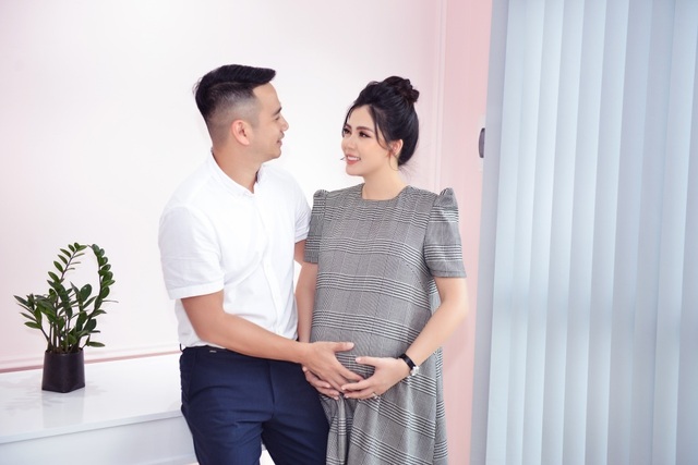 Ngọc Hiền Doremi: từng bị chém nhầm phải ngồi xe lăn, chồng bỏ việc chăm con tự kỷ - 1 Ngọc Hiền Doremi: từng bị chém nhầm phải ngồi xe lăn, chồng bỏ việc chăm con tự kỷ - 1