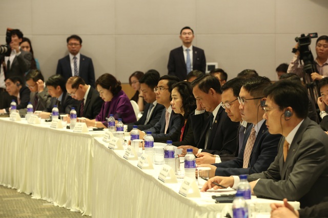 Ông Park Hang Seo được nhắc tới trong hợp tác kinh tế Việt - Hàn - 4 Ông Park Hang Seo được nhắc tới trong hợp tác kinh tế Việt - Hàn - 4
