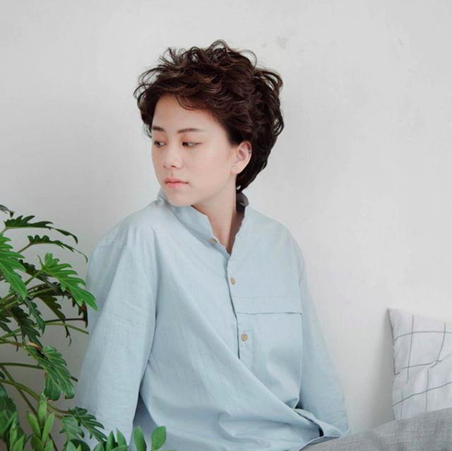 Fan phát hiện em út Dương Về nhà đi con ngoài đời hát rất hay, biết đàn piano - 4 Fan phát hiện em út Dương Về nhà đi con ngoài đời hát rất hay, biết đàn piano - 4