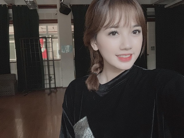 Bảo Hân Về nhà đi con lộ ảnh bạn cùng lớp toàn là mỹ nhân - 8 Bảo Hân Về nhà đi con lộ ảnh bạn cùng lớp toàn là mỹ nhân - 8