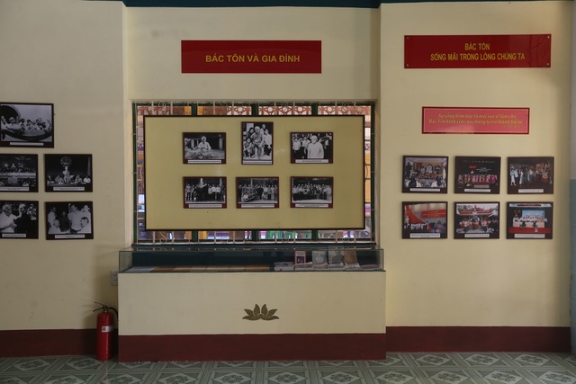 Sài Gòn: Độc đáo ngôi đình hơn 150 năm tuổi giữa dòng kênh Đôi - 14 Sài Gòn: Độc đáo ngôi đình hơn 150 năm tuổi giữa dòng kênh Đôi - 14
