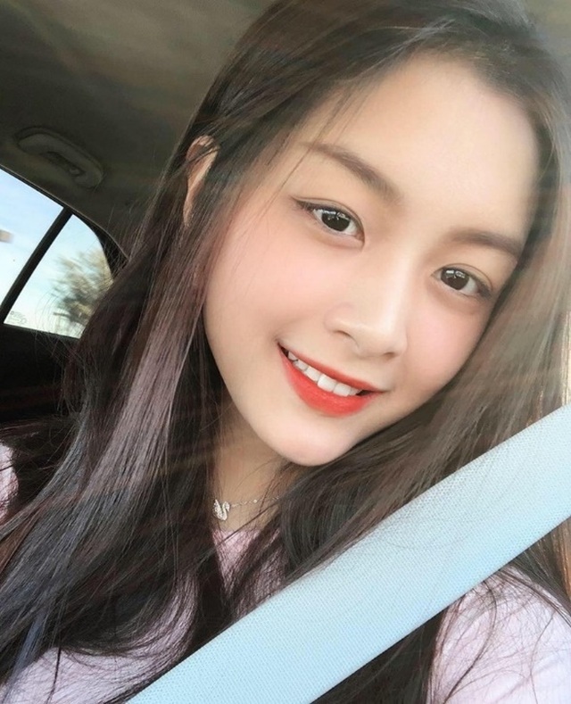 Nét đằm thắm của hot girl Hải Phòng từng “nổi đình đám” 2 năm trước - 9 Nét đằm thắm của hot girl Hải Phòng từng “nổi đình đám” 2 năm trước - 9