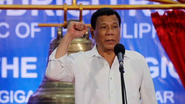 Tổng thống Philippines gọi yêu sách chủ quyền Biển Đông của Trung Quốc là “nguy hiểm” - 1 Tổng thống Philippines gọi yêu sách chủ quyền Biển Đông của Trung Quốc là “nguy hiểm” - 1