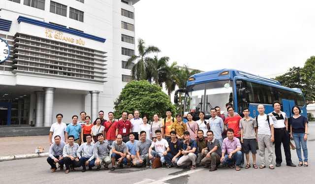 Hơn 800 giảng viên trường ĐH Bách Khoa HN đến Thanh Hóa coi thi - 13 Hơn 800 giảng viên trường ĐH Bách Khoa HN đến Thanh Hóa coi thi - 13