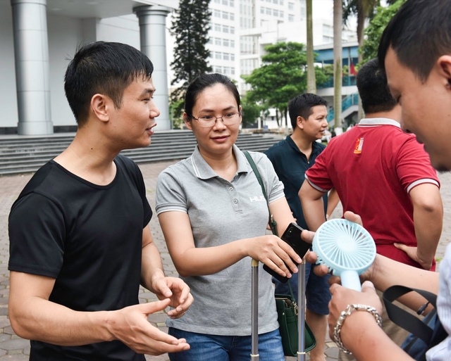 Hơn 800 giảng viên trường ĐH Bách Khoa HN đến Thanh Hóa coi thi - 8 Hơn 800 giảng viên trường ĐH Bách Khoa HN đến Thanh Hóa coi thi - 8
