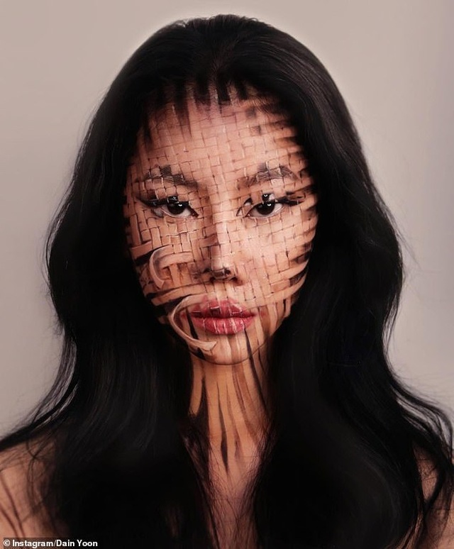 Choáng với biệt tài trang điểm gây ảo giác của “nữ thần make-up” - 1 Choáng với biệt tài trang điểm gây ảo giác của “nữ thần make-up” - 1