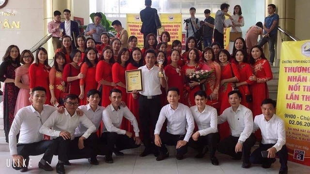 Hồng Hoa Organic Care – Vinh dự lọt Top 50 Thương hiệu Nhãn hiệu Nổi tiếng năm 2019 - 3 Hồng Hoa Organic Care – Vinh dự lọt Top 50 Thương hiệu Nhãn hiệu Nổi tiếng năm 2019 - 3
