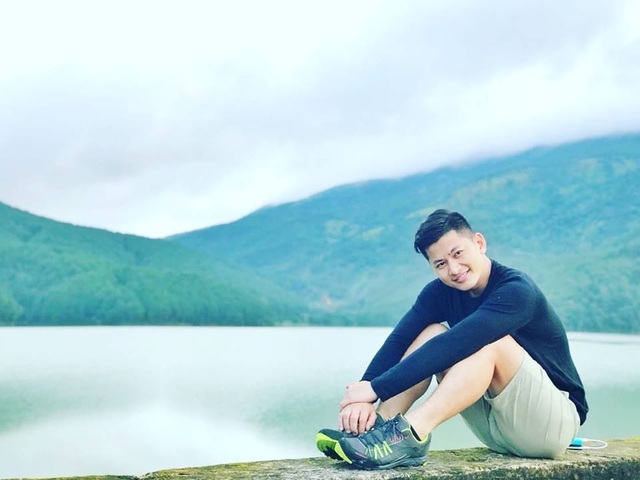 Chàng trai nhiều lần định kết liễu cuộc đời và lời chia sẻ Tôi là gay lấy nước mắt - 5 Chàng trai nhiều lần định kết liễu cuộc đời và lời chia sẻ Tôi là gay lấy nước mắt - 5