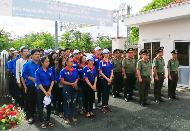 Bạc Liêu: Tình nguyện viên hỗ trợ thí sinh cần nêu cao tinh thần nhiệt tình, gần gũi, thân thiện - 1 Bạc Liêu: Tình nguyện viên hỗ trợ thí sinh cần nêu cao tinh thần nhiệt tình, gần gũi, thân thiện - 1