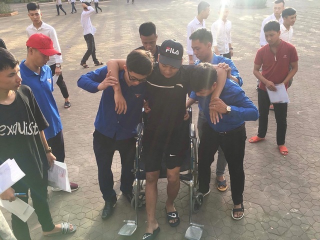 Thí sinh đến sớm, xem lại bài trước môn thi đầu THPT quốc gia 2019 - 25 Thí sinh đến sớm, xem lại bài trước môn thi đầu THPT quốc gia 2019 - 25