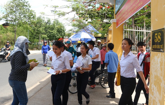 Thí sinh nhận định môn Ngữ văn Thí sinh nhận định môn Ngữ văn