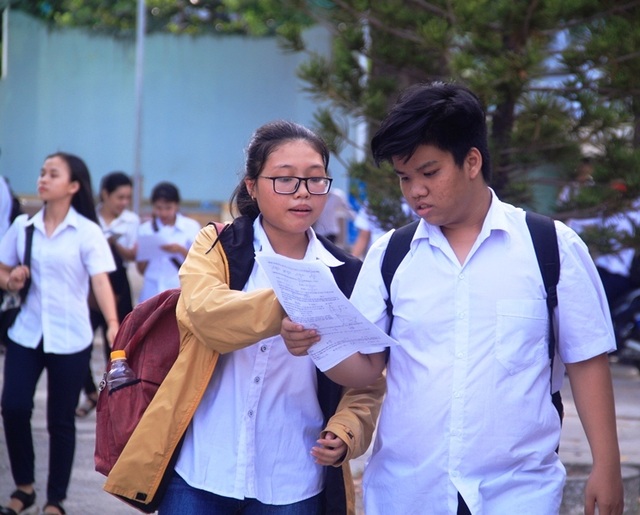 Đề Toán phân loại cao, thí sinh dễ kiếm điểm trên trung bình - 28 Đề Toán phân loại cao, thí sinh dễ kiếm điểm trên trung bình - 28