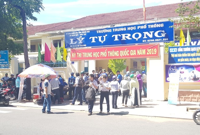 Sức mạnh ý chí vào đề thi Văn, thí sinh đánh giá đề hay - 27 Sức mạnh ý chí vào đề thi Văn, thí sinh đánh giá đề hay - 27