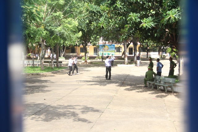 Đắk Lắk: Thí sinh làm xong hết 2/3 thời gian không được ra về - 1 Đắk Lắk: Thí sinh làm xong hết 2/3 thời gian không được ra về - 1