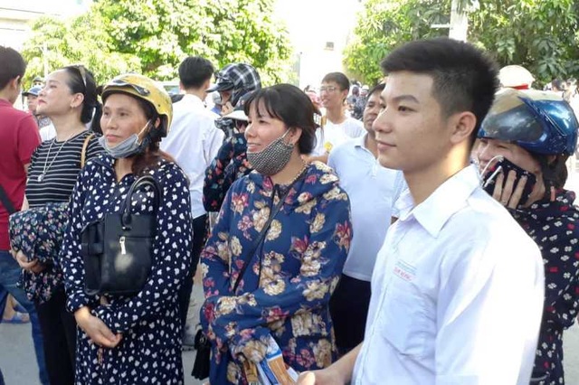 Đề Toán phân loại cao, thí sinh dễ kiếm điểm trên trung bình - 30 Đề Toán phân loại cao, thí sinh dễ kiếm điểm trên trung bình - 30