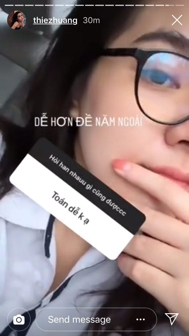 Các hot girl sinh năm 2001 làm bài thi THPT quốc gia ngày đầu ra sao? - 2 Các hot girl sinh năm 2001 làm bài thi THPT quốc gia ngày đầu ra sao? - 2