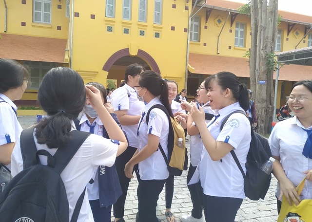 Sức mạnh ý chí vào đề thi Văn, thí sinh đánh giá đề hay - 18 Sức mạnh ý chí vào đề thi Văn, thí sinh đánh giá đề hay - 18