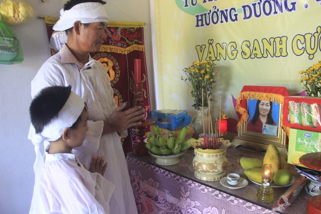 Cảm động bức thư đầy nhớ thương gửi mẹ đã mất của cháu bé lớp 1 Cảm động bức thư đầy nhớ thương gửi mẹ đã mất của cháu bé lớp 1