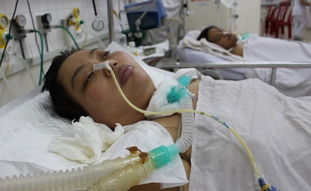 Mẹ chết mòn trên giường bệnh, bé 8 tháng tuổi khóc ngằn ngặt đòi sữa đến nhói lòng! - 1 Mẹ chết mòn trên giường bệnh, bé 8 tháng tuổi khóc ngằn ngặt đòi sữa đến nhói lòng! - 1