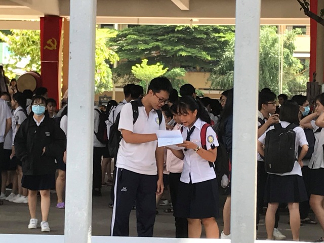Sức mạnh ý chí vào đề thi Văn, thí sinh đánh giá đề hay - 5 Sức mạnh ý chí vào đề thi Văn, thí sinh đánh giá đề hay - 5