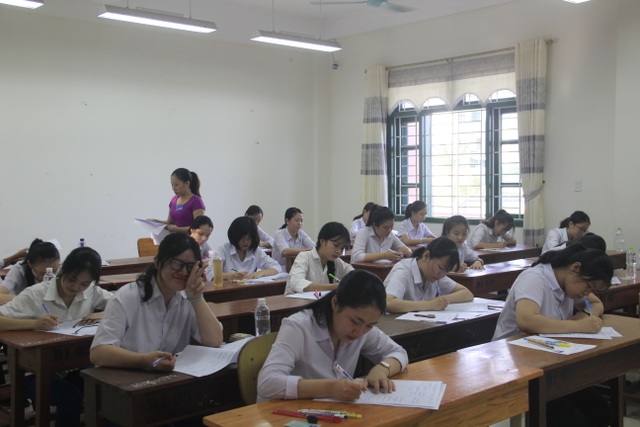Thí sinh đến sớm, xem lại bài trước môn thi đầu THPT quốc gia 2019 - 44 Thí sinh đến sớm, xem lại bài trước môn thi đầu THPT quốc gia 2019 - 44
