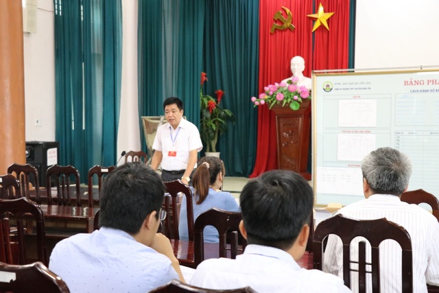 Thứ trưởng Lê Hải An “thị sát” một số điểm thi tại Hưng Yên - 5 Thứ trưởng Lê Hải An “thị sát” một số điểm thi tại Hưng Yên - 5
