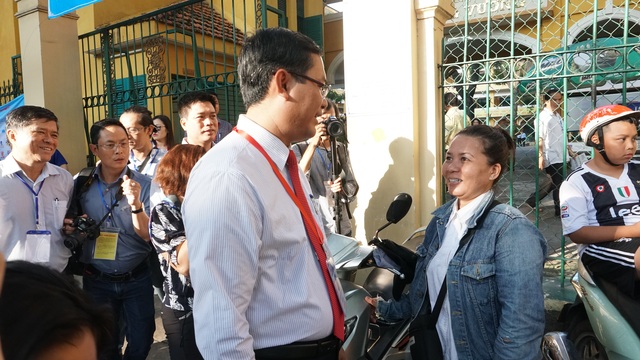 Phó ban chỉ đạo kỳ thi THPT quốc gia 2019: “Xe giao nhận đề không được dừng giữa đường uống cà phê” - 3 Phó ban chỉ đạo kỳ thi THPT quốc gia 2019: “Xe giao nhận đề không được dừng giữa đường uống cà phê” - 3