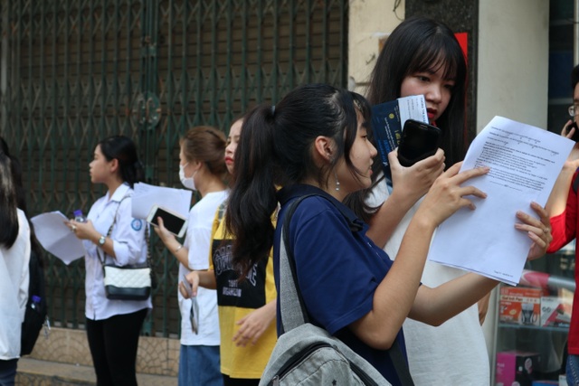 Đề Ngoại ngữ vừa tầm nhưng khó lấy điểm cao - 8 Đề Ngoại ngữ vừa tầm nhưng khó lấy điểm cao - 8