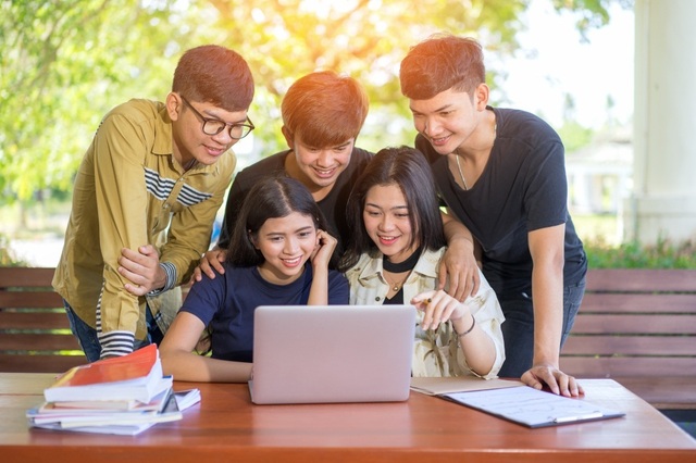 5 lí do vì sao bạn nên chọn TALEED làm “người dẫn đường” săn học bổng du học? - 4 5 lí do vì sao bạn nên chọn TALEED làm “người dẫn đường” săn học bổng du học? - 4