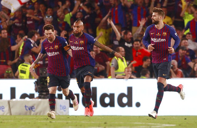 Vì sao Messi không thể thăng hoa cùng Argentina như tại Barcelona? - 3 Vì sao Messi không thể thăng hoa cùng Argentina như tại Barcelona? - 3