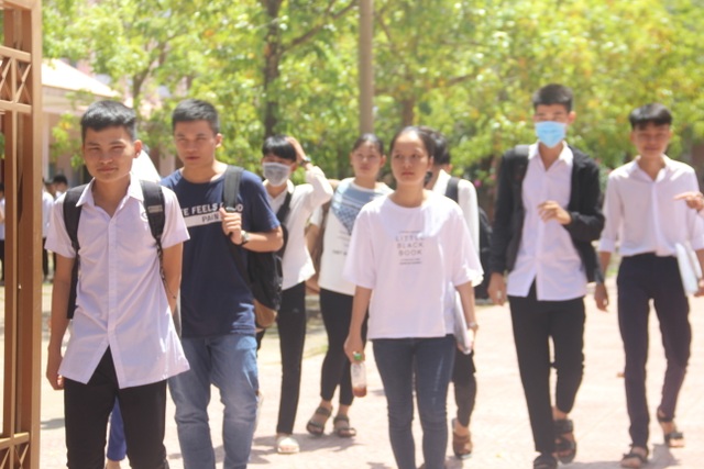Đề Ngoại ngữ vừa tầm nhưng khó lấy điểm cao - 22 Đề Ngoại ngữ vừa tầm nhưng khó lấy điểm cao - 22