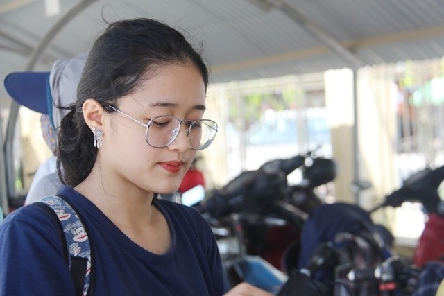 Hà Tĩnh: Dàn thí sinh THPT quốc gia gây thương nhớ vì vẻ ngoài xinh xắn - 5 Hà Tĩnh: Dàn thí sinh THPT quốc gia gây thương nhớ vì vẻ ngoài xinh xắn - 5