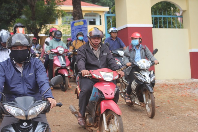 Thí sinh nhận định đề Địa và GDCD dễ, đề Sử khó - 3 Thí sinh nhận định đề Địa và GDCD dễ, đề Sử khó - 3