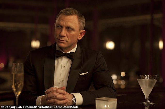 Sao phim Thor phủ nhận tin được mời đóng vai James Bond - 2 Sao phim Thor phủ nhận tin được mời đóng vai James Bond - 2