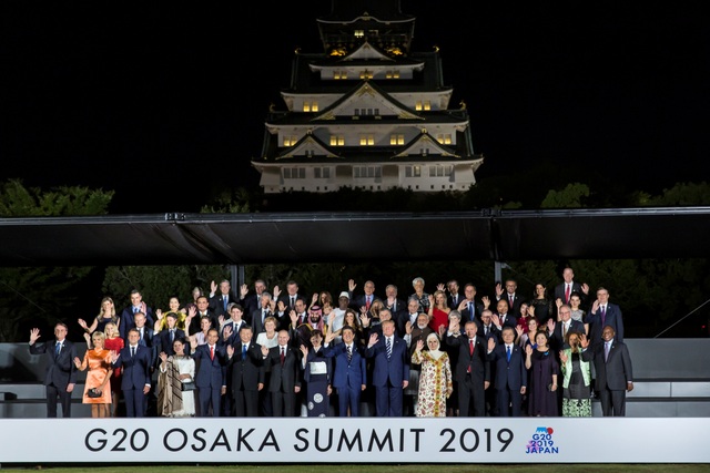 Vẻ đẹp rạng ngời của phu nhân các nhà lãnh đạo G20 - Ảnh minh hoạ 14