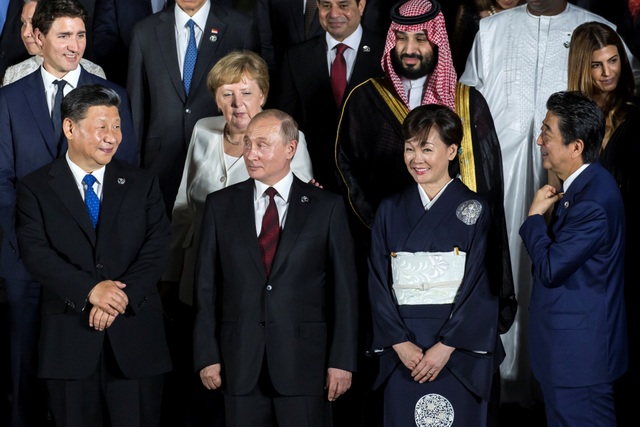 Vẻ đẹp rạng ngời của phu nhân các nhà lãnh đạo G20 - Ảnh minh hoạ 13