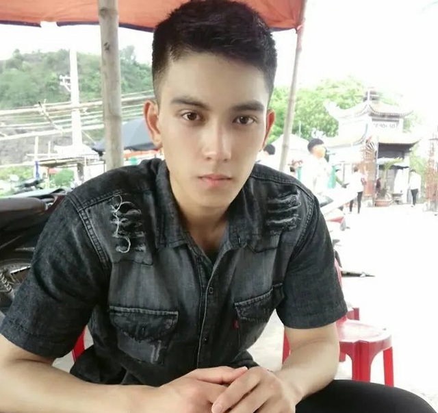 Ảnh nam sinh Nam Định tươi cười sau kỳ thi đốn tim phái nữ - 6 Ảnh nam sinh Nam Định tươi cười sau kỳ thi đốn tim phái nữ - 6