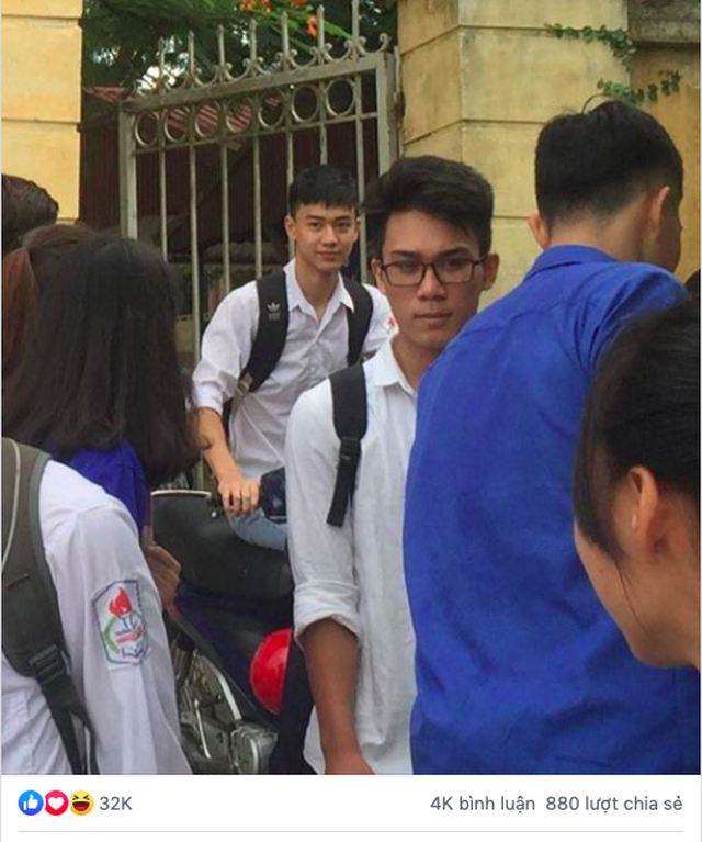Hot boy mùa thi THPT quốc gia khiến các chị em ngóng thông tin - 1 Hot boy mùa thi THPT quốc gia khiến các chị em ngóng thông tin - 1