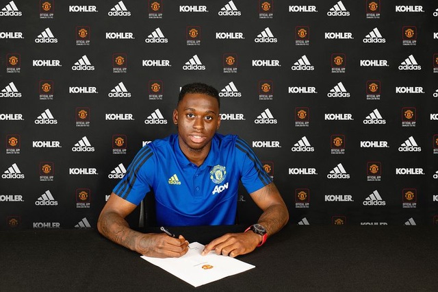 Man Utd chính thức sở hữu “bom tấn” Wan-Bissaka - 1