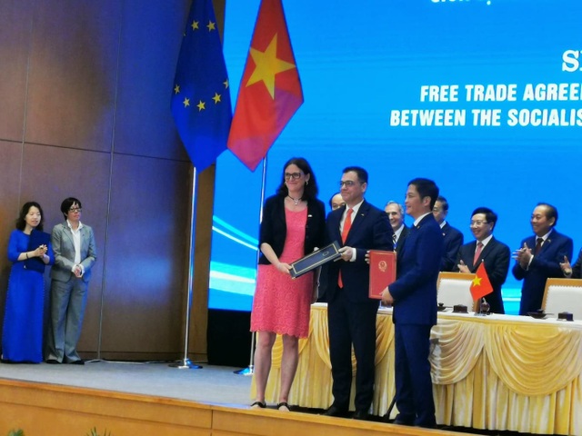 Chiều nay (30/6): Việt Nam và EU đã hoàn tất ký kết hiệp định thương mại EVFTA - 2
