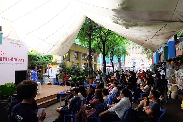 Dấu ấn “Sài Gòn xưa – TPHCM nay” ở đường sách TPHCM - 4 Dấu ấn “Sài Gòn xưa – TPHCM nay” ở đường sách TPHCM - 4