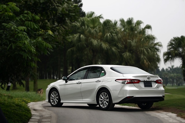 Toyota Camry 2019 – Lột xác hoàn toàn - 8