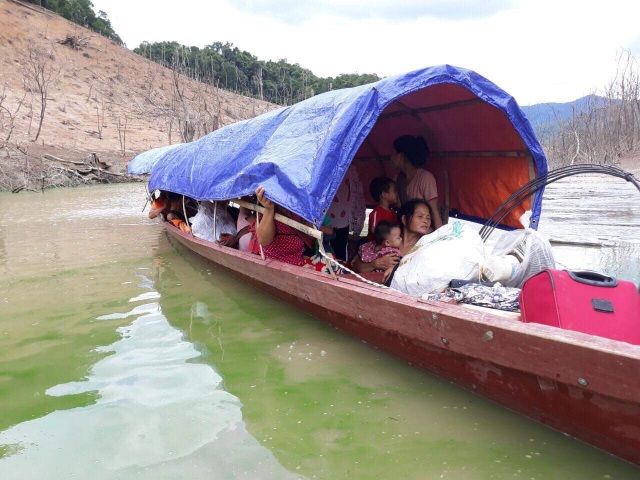 Hồ thủy điện lớn bậc nhất Bắc Miền Trung cạn trơ đáy, hoang tàn như vùng đất chết - 8