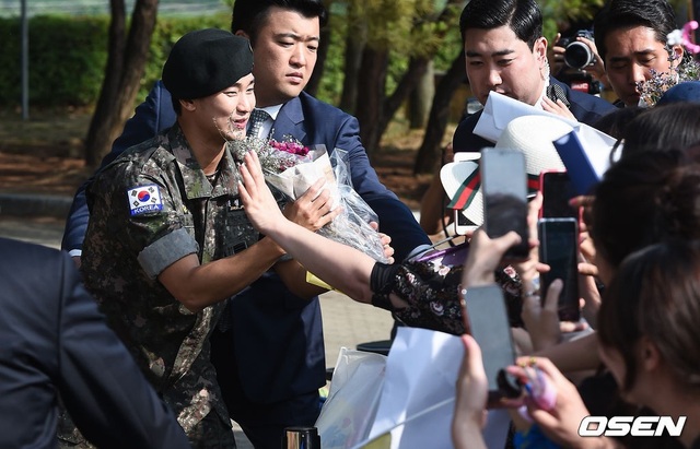 Tài tử “Vì sao đưa anh đến” Kim Soo Hyun hé lộ kế hoạch sau xuất ngũ - 16 Tài tử “Vì sao đưa anh đến” Kim Soo Hyun hé lộ kế hoạch sau xuất ngũ - 16