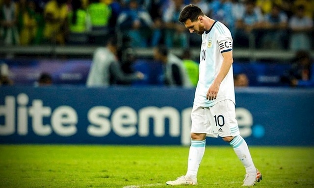 Không “đầu hàng”, Messi tiếp tục gắn bó với đội tuyển Argentina - 1 Không “đầu hàng”, Messi tiếp tục gắn bó với đội tuyển Argentina - 1