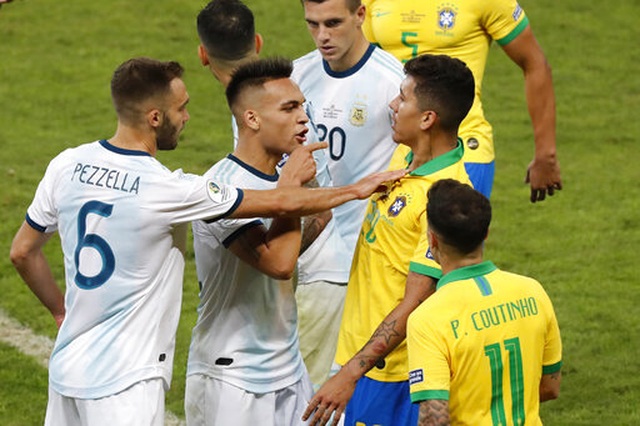 Brazil 2-0 Argentina: Jesus, Firmino đưa đội chủ nhà vào chung kết - 3 Brazil 2-0 Argentina: Jesus, Firmino đưa đội chủ nhà vào chung kết - 3
