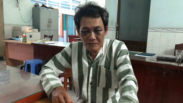 Yêu cầu tạm giam người đàn ông “nựng” bé gái 7 tuổi - 1 Yêu cầu tạm giam người đàn ông “nựng” bé gái 7 tuổi - 1