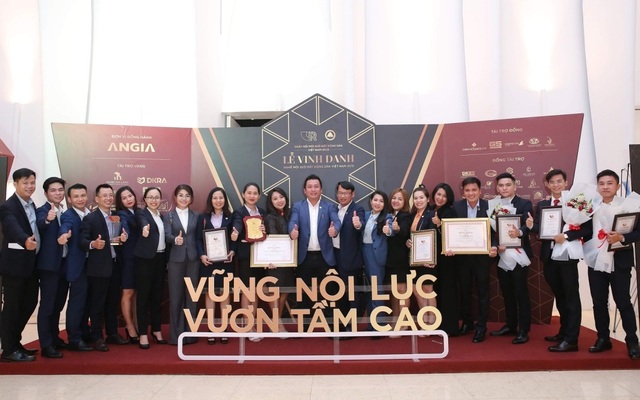 DKRA Vietnam thắng lớn tại lễ vinh danh nghề môi giới bất động sản Việt Nam 2019 - 3 DKRA Vietnam thắng lớn tại lễ vinh danh nghề môi giới bất động sản Việt Nam 2019 - 3