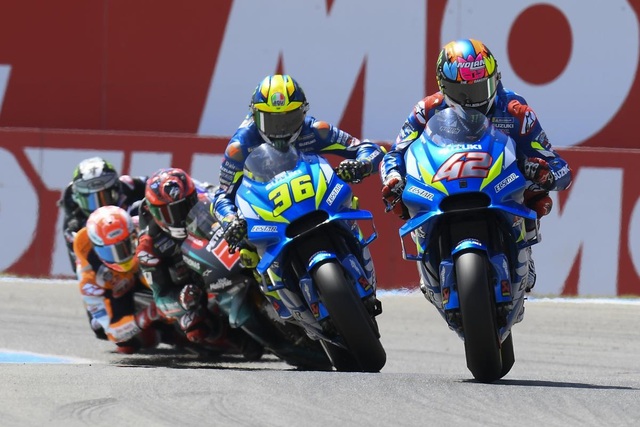 Chặng 8 MotoGP 2019: Vinales đánh bại Marquez để có chiến thắng chặng đầu tiên - 2